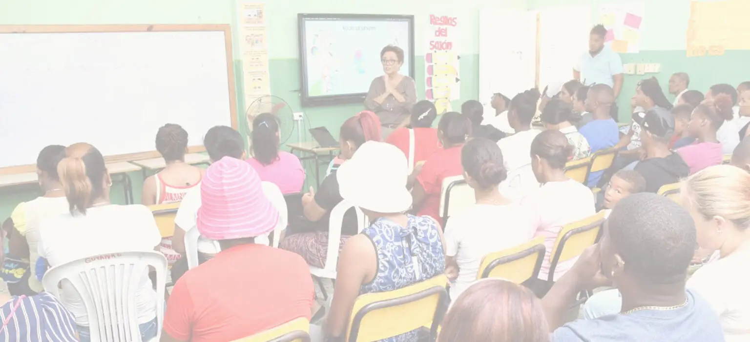 conferencias, gente, doctora, pediatra, josefina, luna, empresa, colegio, hijos, padres, madres, esposos