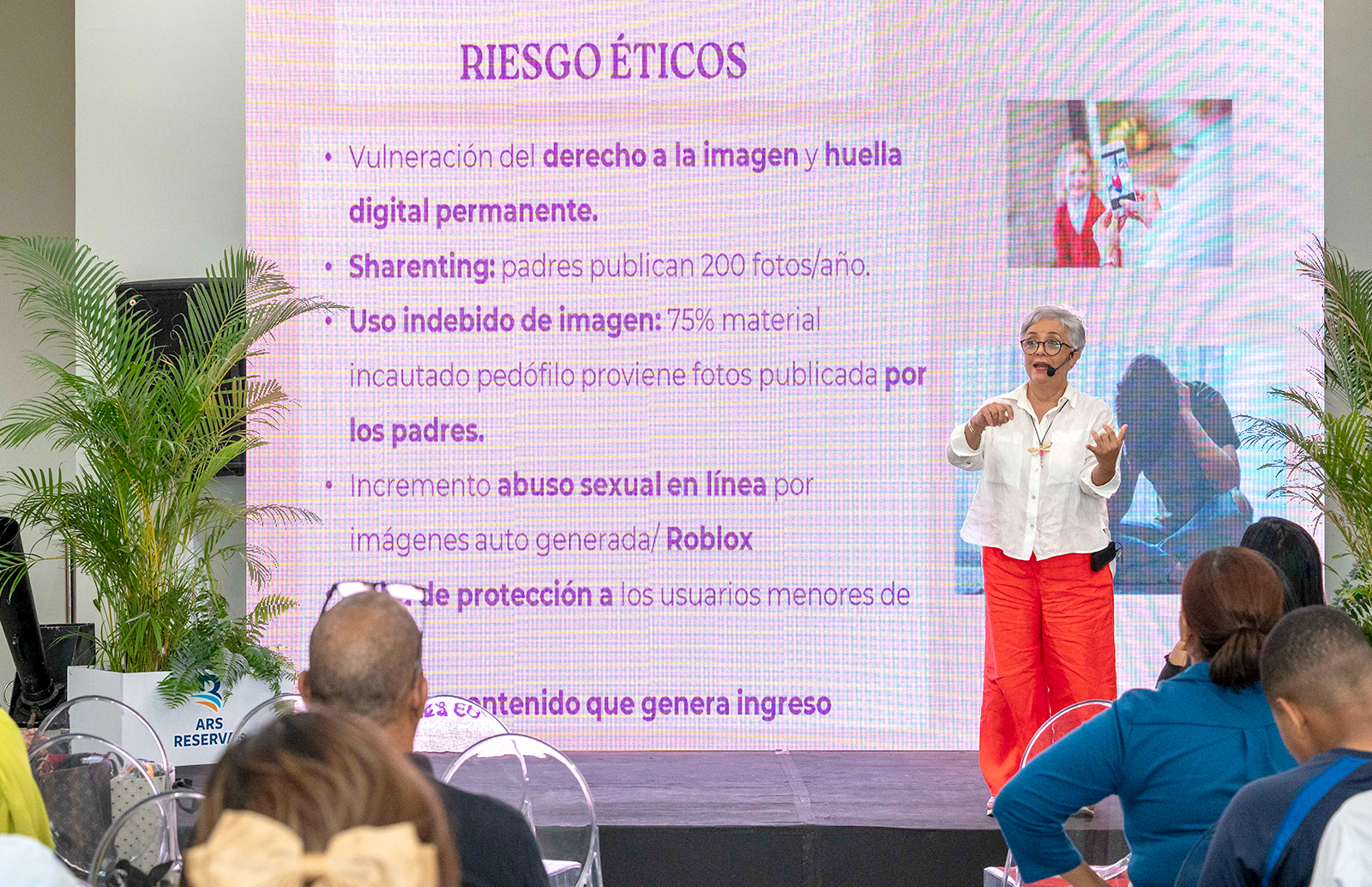 Doctora, pediatra, puericultora, josefina, luna, salud infantil, educación para la salud, bienestar familiar, conciliación familiar y laboral, prevención de violencia, atención a la primera infancia, protección infantil, crianza consciente, educacion sexual